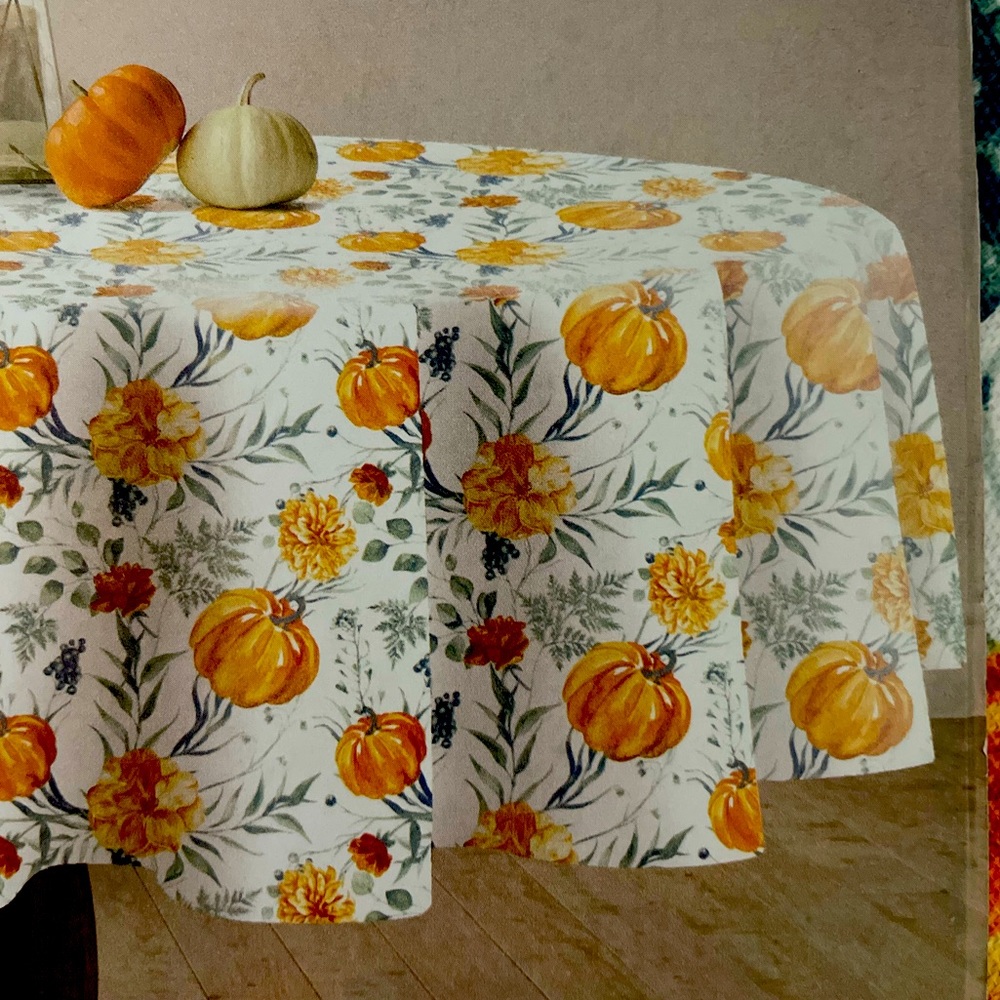 Nordstrom From The Earth Harvest Pumpkin Tablecloth 100% Cotton Brand New